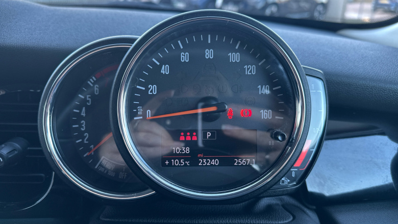 MINI Hatchback 1.5 Cooper Classic 5dr Auto Petrol Hatchback